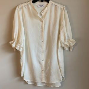 CJLA Medium cream blouse